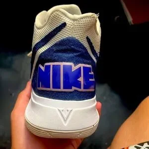 シューズ(男性用) NIKE Kyrie5 have a nike day white denim Nike Kyrie 5 White Denim - POIZON